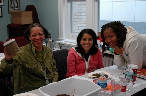 teachers-with-soil-samples-at-plt-workshop