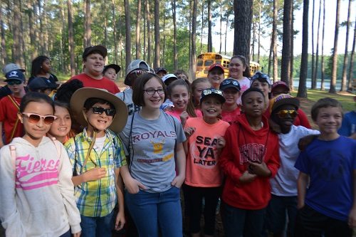 student-field-trip-tree-farm