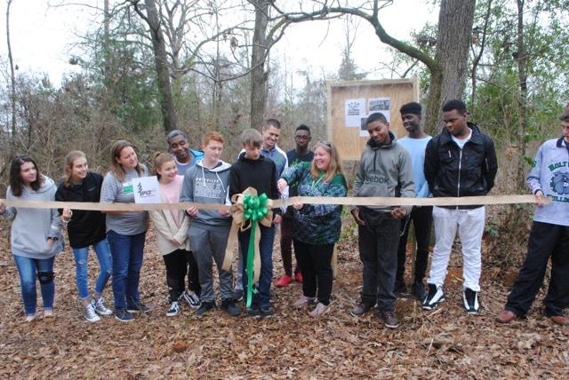 Holtville-High-School-students-cut-ribbon-open-nature-trail