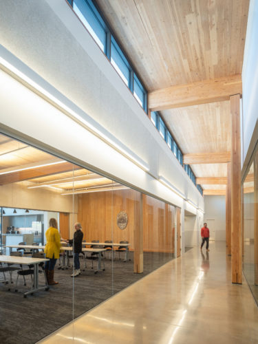 photo of classroom featuring sfi certified wood